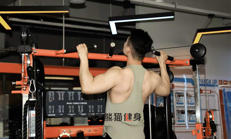 诚聘英才 - 健身教练